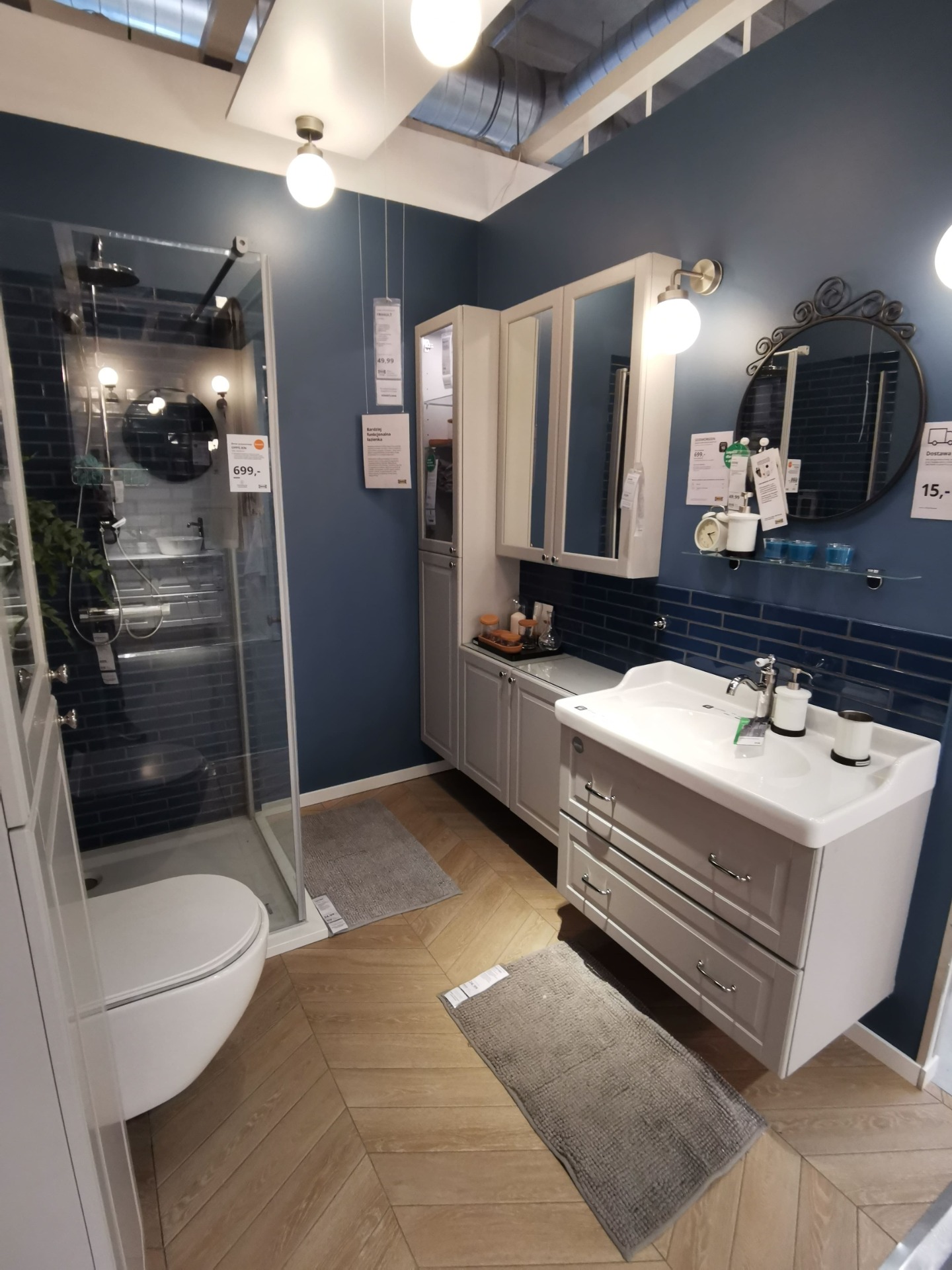 10 homes painted in Farrow & Ball Stiffkey Blue No.281